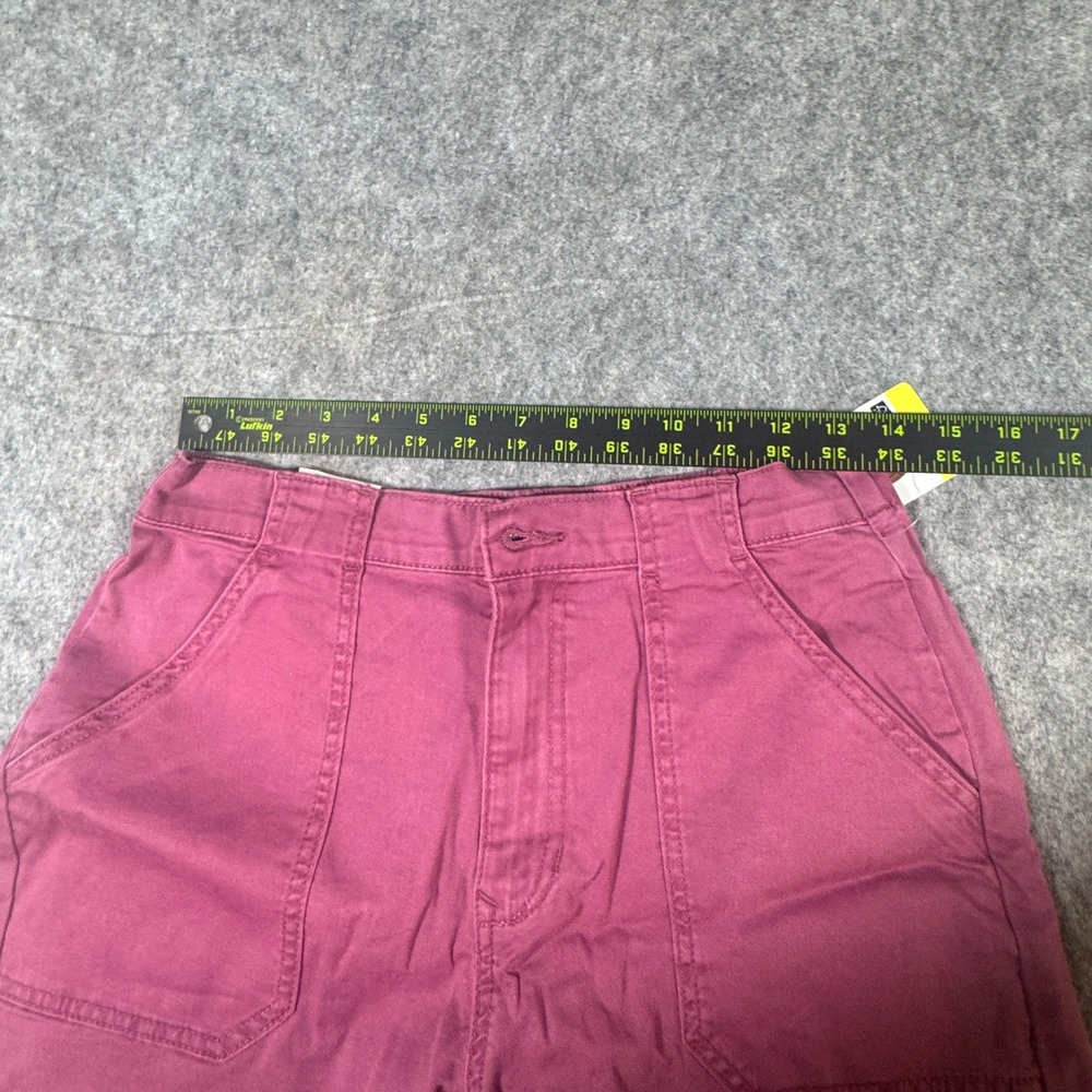 Gloria Vanderbilt Womens Berry Utility Shorts Stretch Cotton Cuffed Size S NEW - Picture 4 of 8